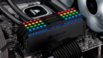 بحران جهانی کمبود رم؛ آیا عرضه لپ‌تاپ‌های جدید در سال ۲۰۲۶ با تأخیر مواجه می‌شود؟